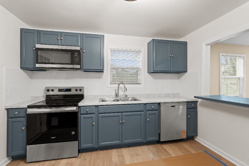 Building Photo - 1808 26th Ave N