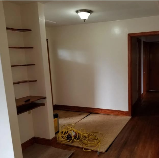 Building Photo - 6210 Old Point Rd