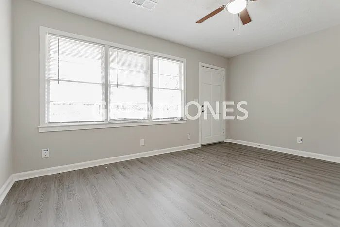Building Photo - 1627 Celia Dr