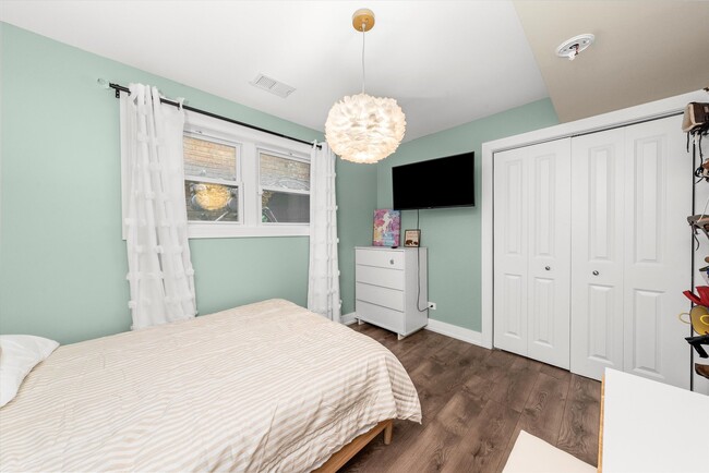 Building Photo - 7457 64th St