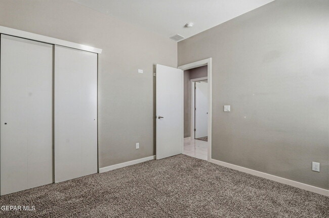 Building Photo - 125 Via Rojas Dr