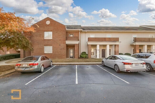 Building Photo - 3218 Veterans Memorial Pkwy