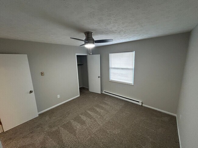 Building Photo - Rent Promotion - $500 off 2nd Month Rent!!!
