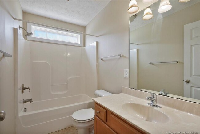 Building Photo - 2813 Franciscan Dr