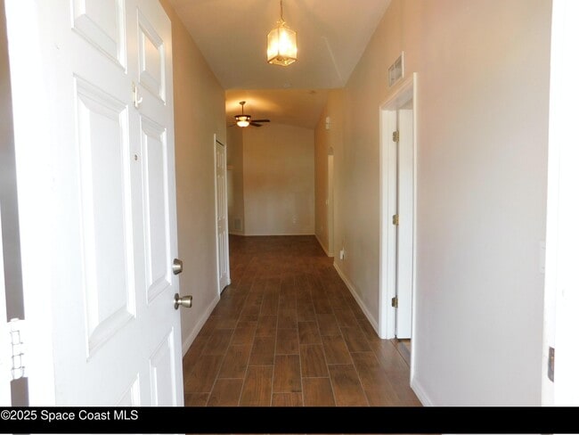 Building Photo - 4115 Barna Ave
