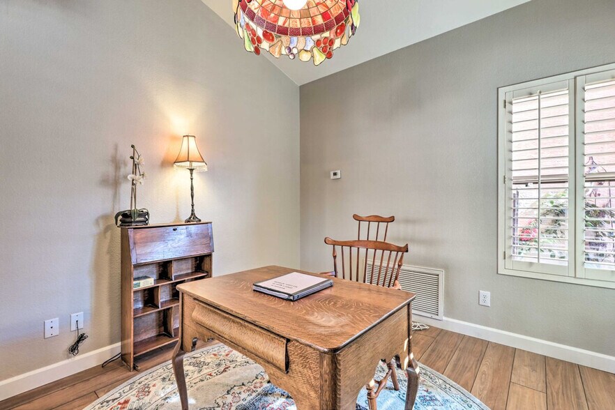 Building Photo - 24422 S Agate Dr