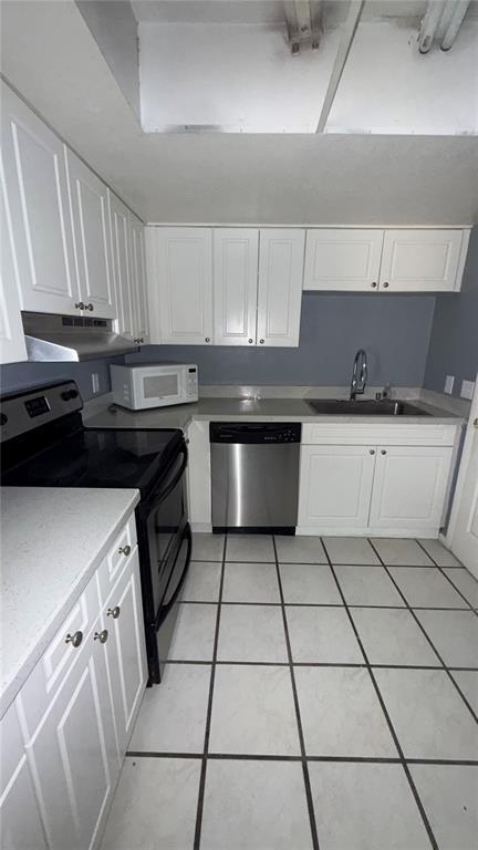 Building Photo - 2416 Swailes Dr