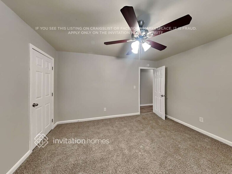 Building Photo - 2182 Chestnut Log Loop