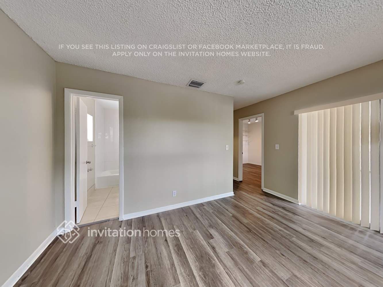 Building Photo - 6864 NW 28th Ave