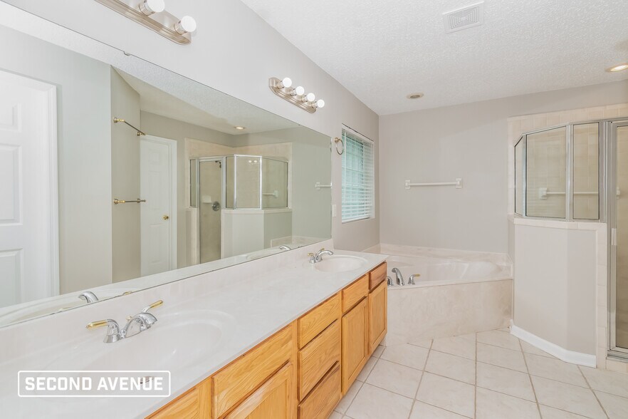 Building Photo - 549 Wakemont Dr