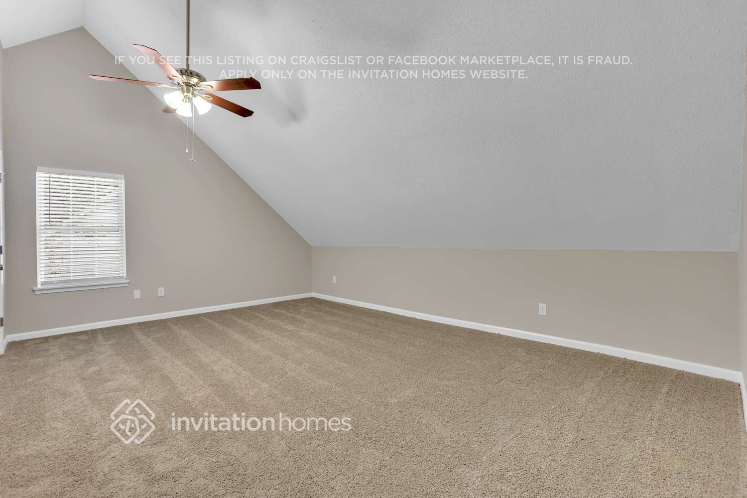 Building Photo - 7097 Stonecreek Dr