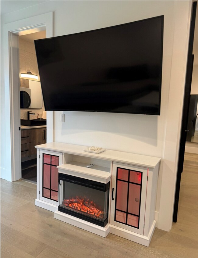 Building Photo - 829 S 242nd St