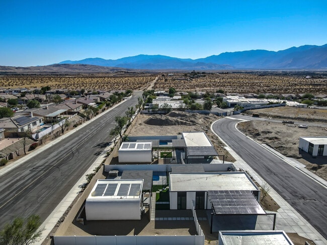 Building Photo - 13848 Scenic Crest Cir
