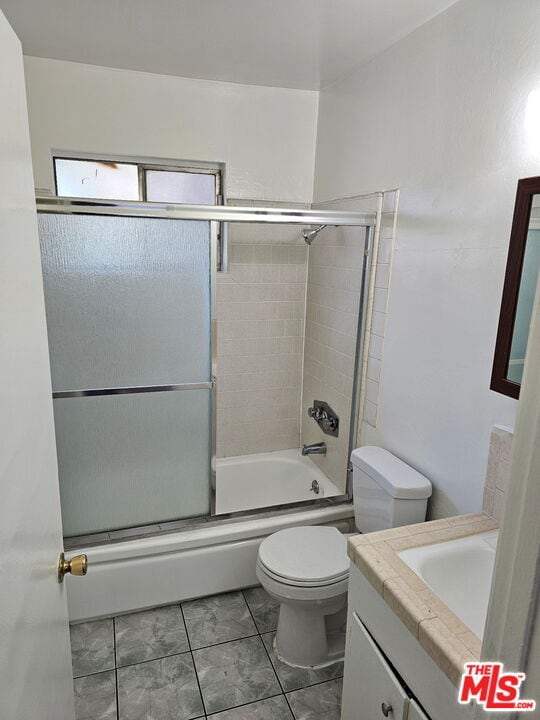 Building Photo - 1855 S Victoria Ave