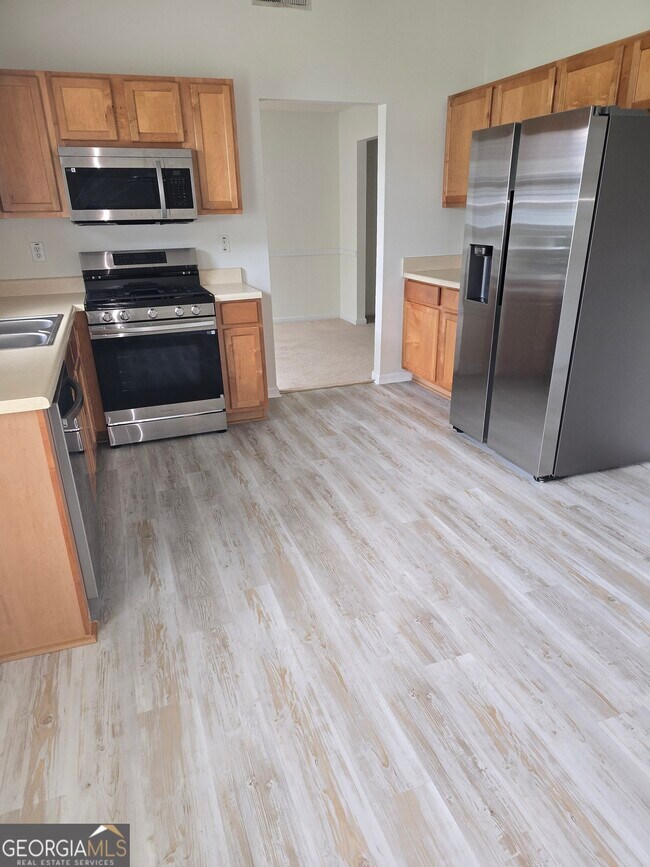 Building Photo - 612 Pipkin Dr