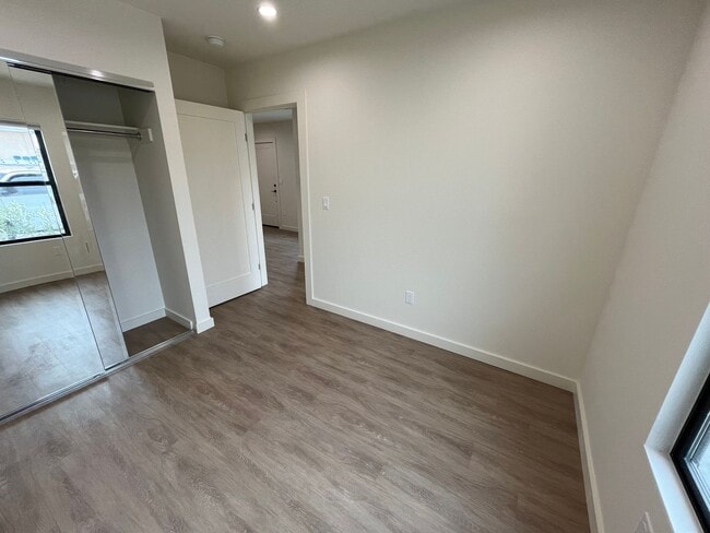 Building Photo - 1059 Turquoise St
