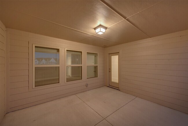 Building Photo - 7853 Sunset Blvd