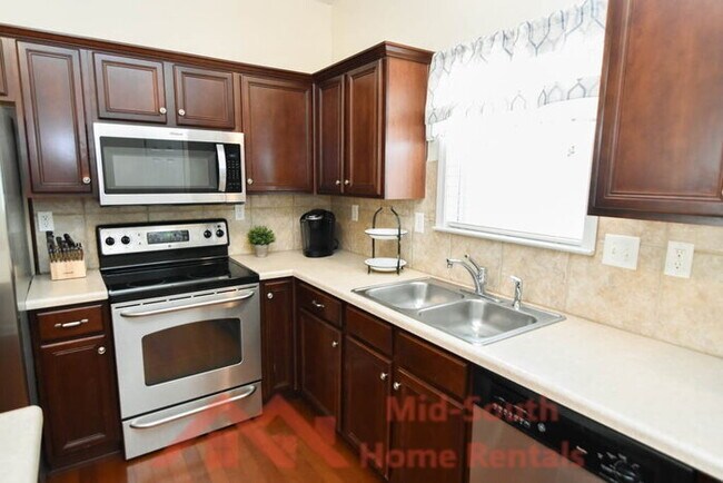 Building Photo - 1342 Harbor Park Dr