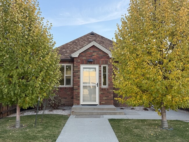 Primary Photo - 113 N 19th St