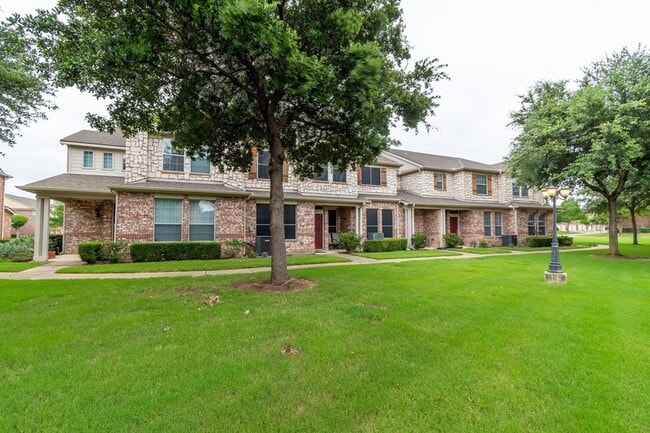 Building Photo - 2731 Olympic Park Dr