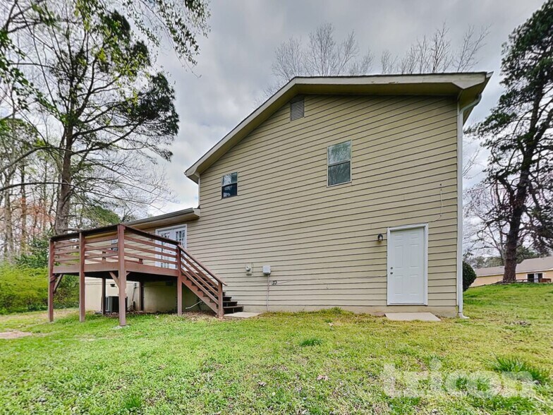 Building Photo - 2224 Clinchfield Ct