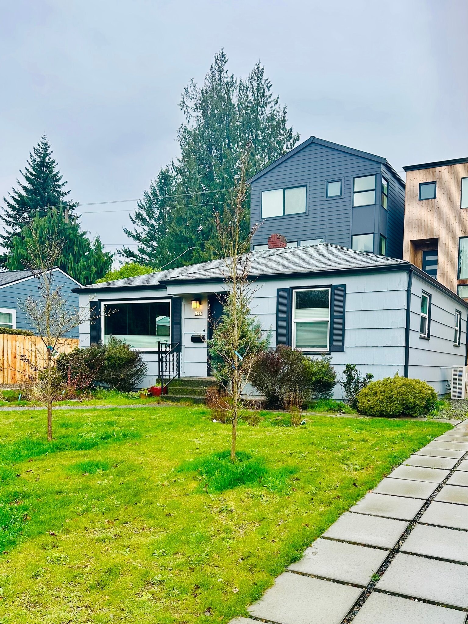 Building Photo - 4027 51st Ave SW