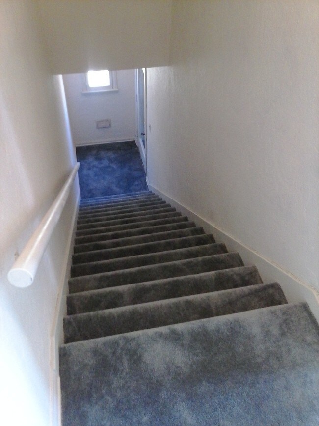 Primary Photo - 2021 S Rimpau Blvd