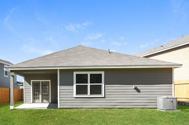 Building Photo - 26877 Steinbeck Dr