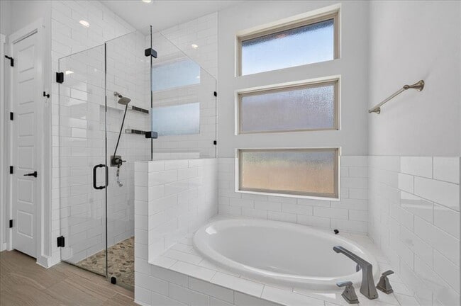 Building Photo - 1330 Stone Manor Trail