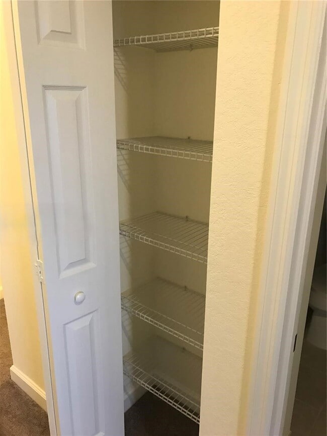 Building Photo - 8806 NW 103rd Ave