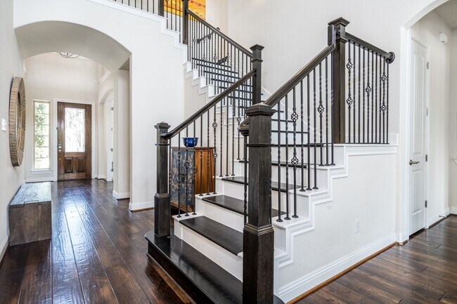 Building Photo - 2034 Baker Estates Dr