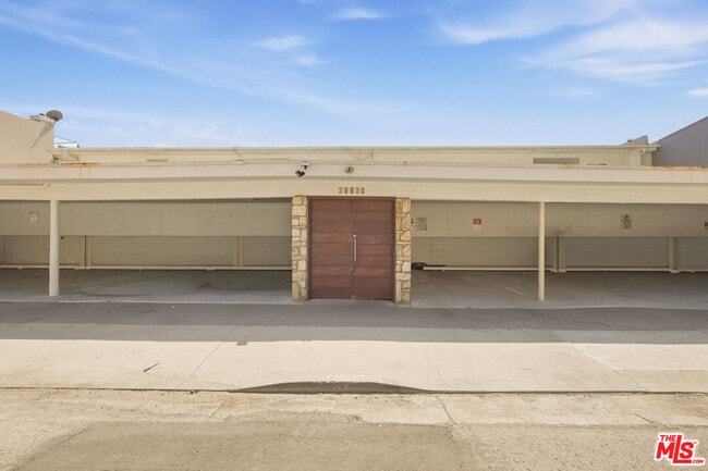 Building Photo - 20638 Pacific Coast Hwy