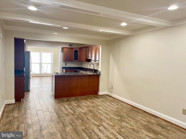 Building Photo - 11803 Bishops Content Rd