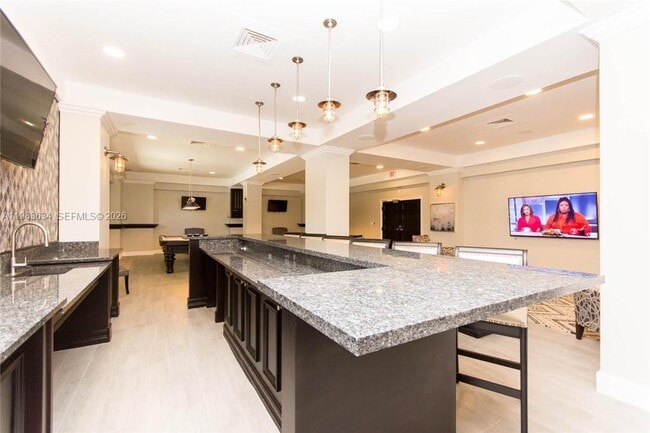 Building Photo - 2501 S Ocean Dr