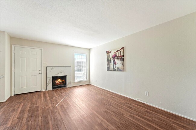 Building Photo - 6633 W Airport Blvd