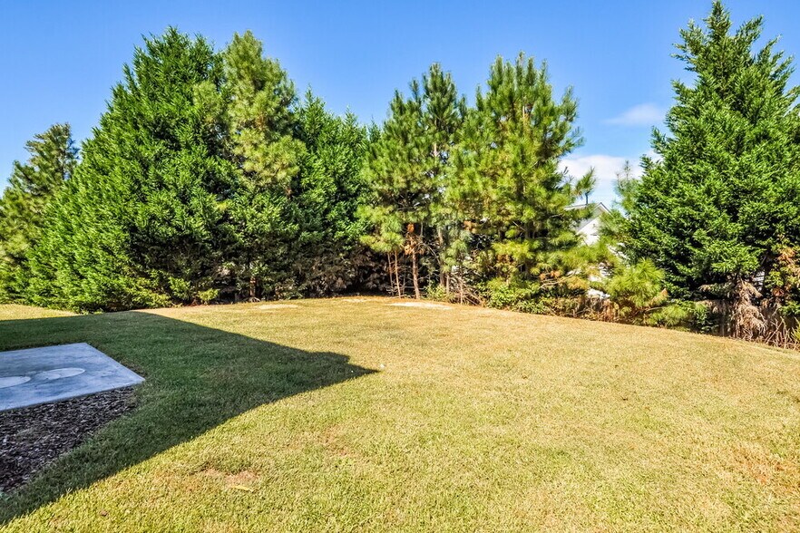 Building Photo - 8904 Elizabeth Bennet Pl