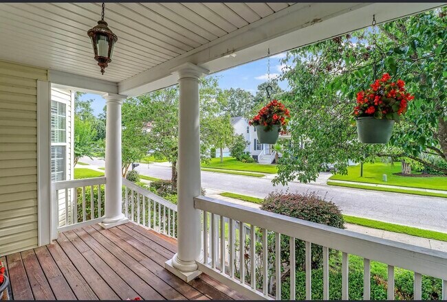 Building Photo - 1664 William Hapton Way