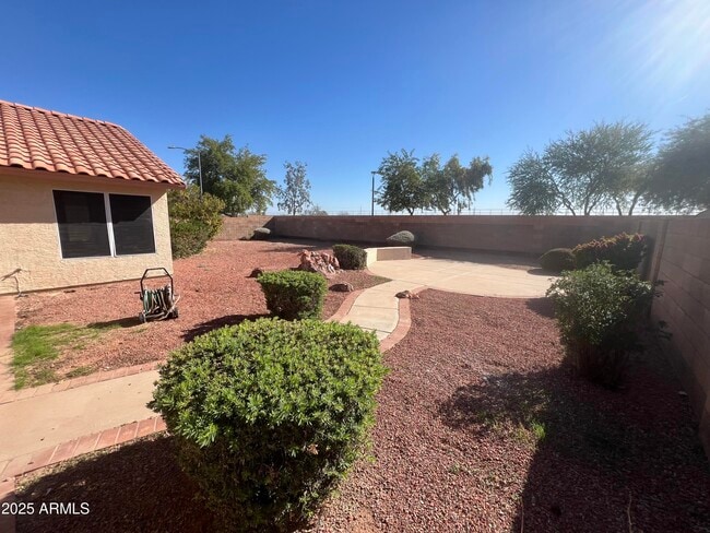 Building Photo - 2015 N 123rd Dr