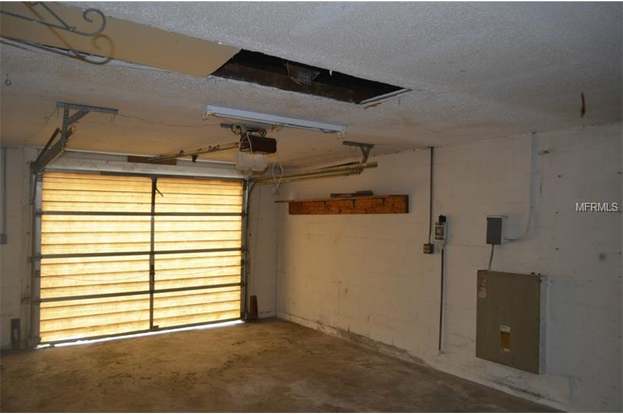 Building Photo - 7437 Carmel Ave