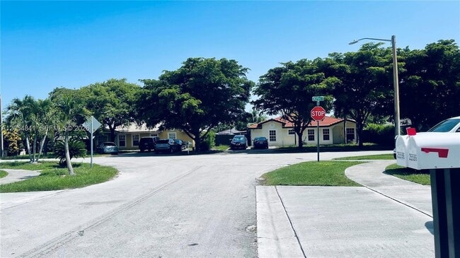 Building Photo - 25586 SW 138th Pl