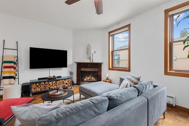 Building Photo - 1406 Harvard Ave