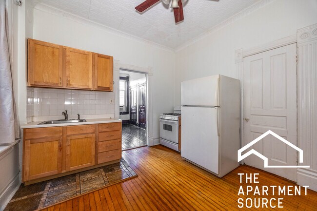 Building Photo - 1820 S Allport St