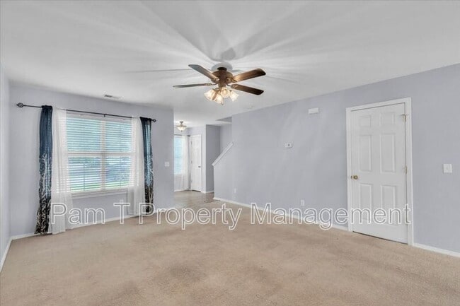 Building Photo - 37 Timber Crest Ct