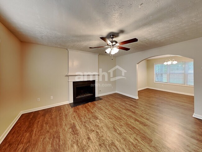 Building Photo - 3094 Perch Overlook SW