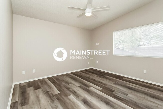 Building Photo - 3 Bedroom Pet-Friendly Home in Tucson, AZ with Main Street Renewal