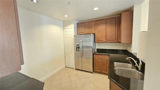 Building Photo - 7521 Mourning Dove Cir