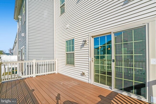 Building Photo - 16627 Tortola Dr