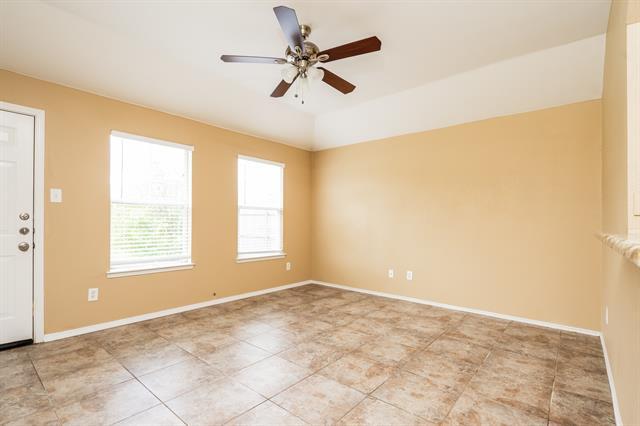 Building Photo - 1611 Emily Ln