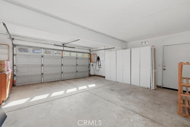 Building Photo - 930 Primrose Ln