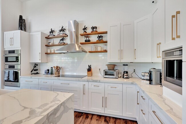 Building Photo - 12612 Mallet Cir